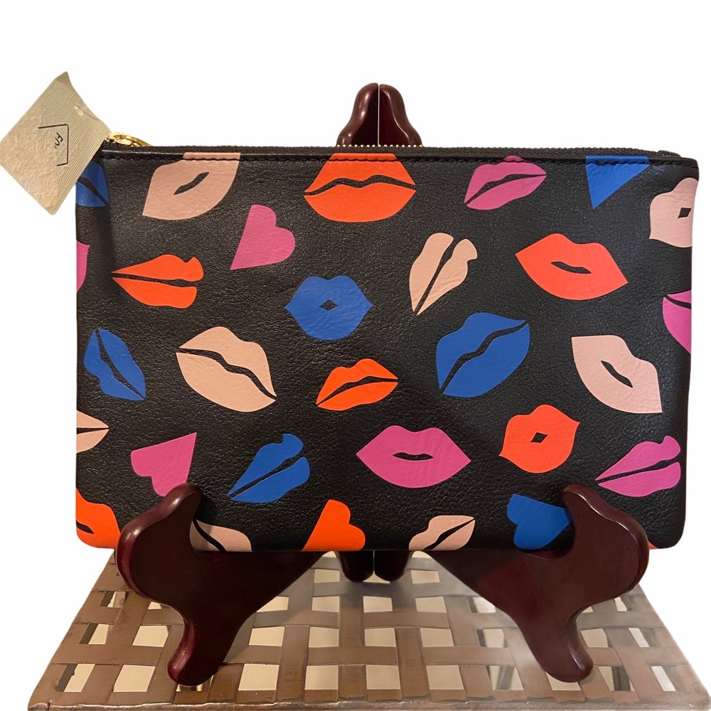 Fossil Black Multi-Colored Clutch/Wristlet
